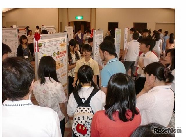 過去のサミットの様子