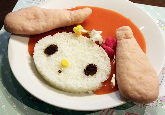 「マイメロディのチキンカレー」