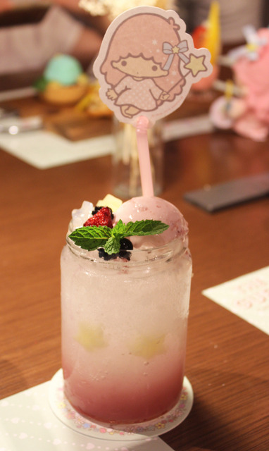 「ララのスウィートソーダ」