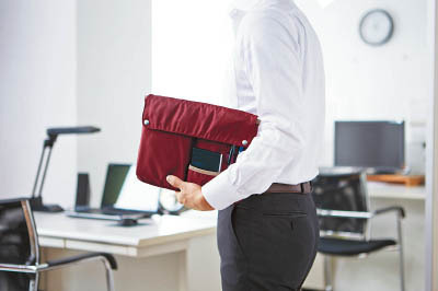 そのまま持ち歩くのにもかっこいいデザイン