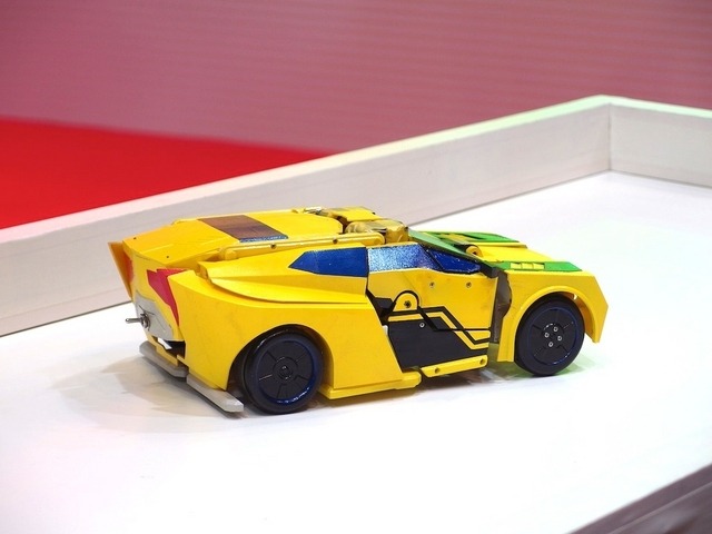 バンブルビーツーオー/タカラトミー・ブース