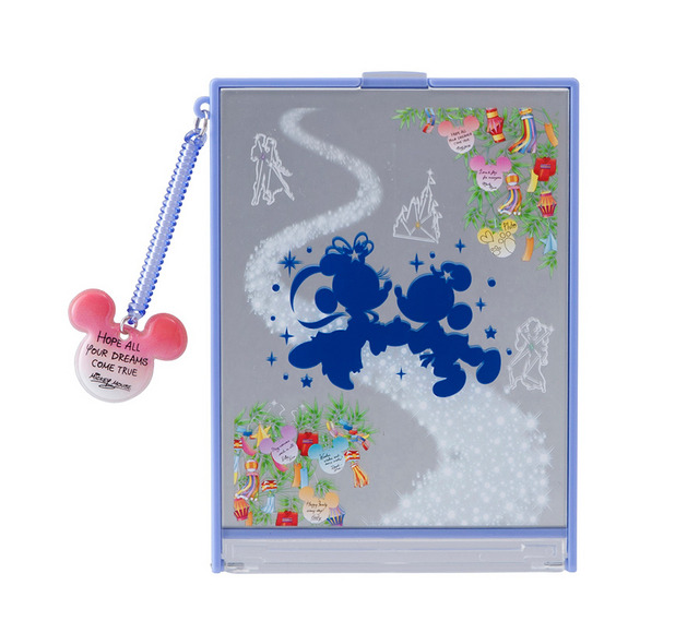 ミラー／東京ディズニーランド「グランドエンポーリアム」、東京ディズニーシー「エンポーリオ」にて