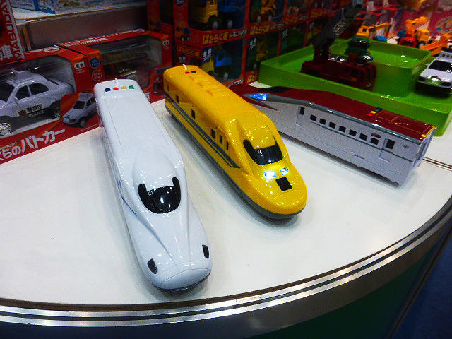 増田屋コーポレーション（東京都台東区）のハイメカ　サウンド新幹線シリーズ