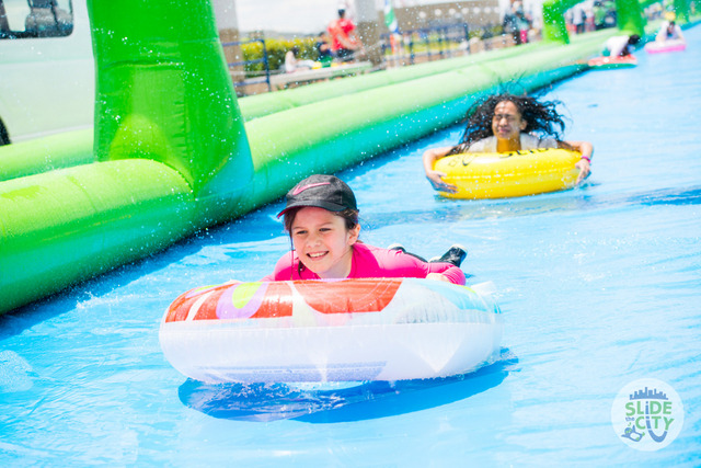 お台場に全長300mのウォータースライダーが出現！「スライド・ザ・シティ」第2弾開催