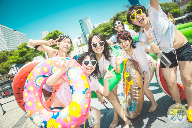 お台場に全長300mのウォータースライダーが出現！「スライド・ザ・シティ」第2弾開催