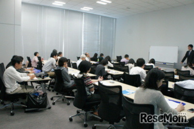 過去のフェアのようす