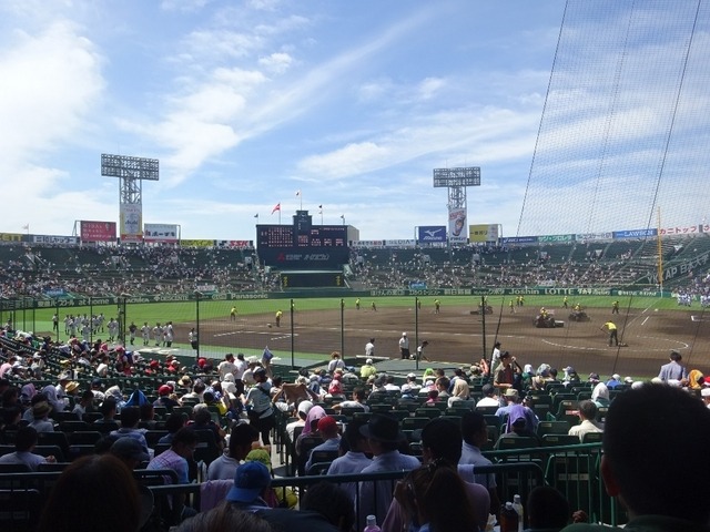 甲子園球場のようす
