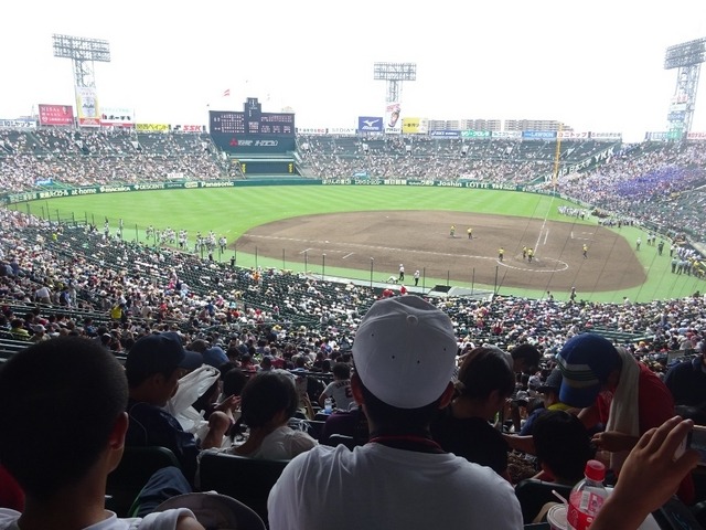 甲子園球場のようす