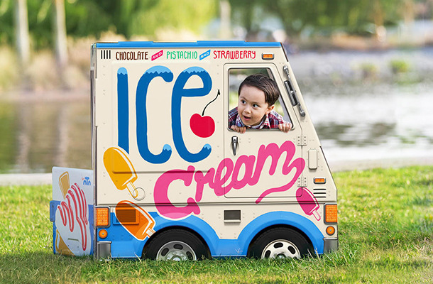 マンス・スワンバーグ（Mans Swanberg）が手掛ける、安心・安全の子供用ダンボール製トラック「OTO」