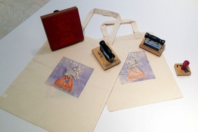 株式会社ファミリア