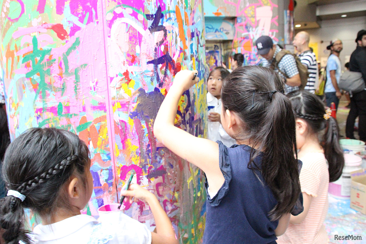 思い思いにペインティング