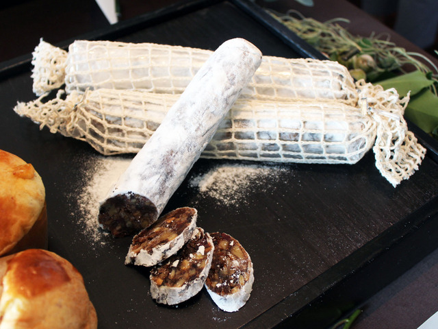 クリスマスブレッド「ベラヴェッカ・アン・ソシソン（1,188円）」