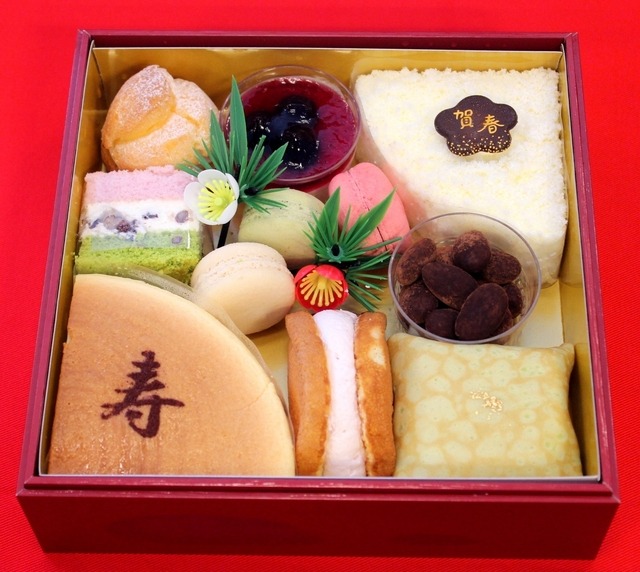 すいーつおせち二段重「華菓」