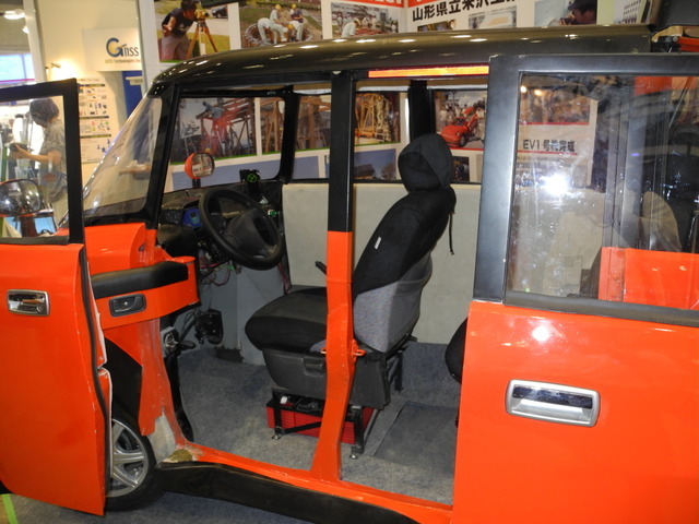 米沢工業高校の高校生が製作したEV