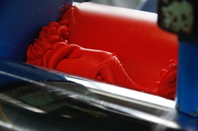 練る時に出てくる気泡がはじける音が聞こえてくる