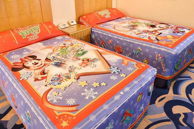 ベッドスプレッド (c) Disney