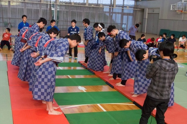 まくら投げの日本一を決める！「全日本まくら投げ大会」参加者募集