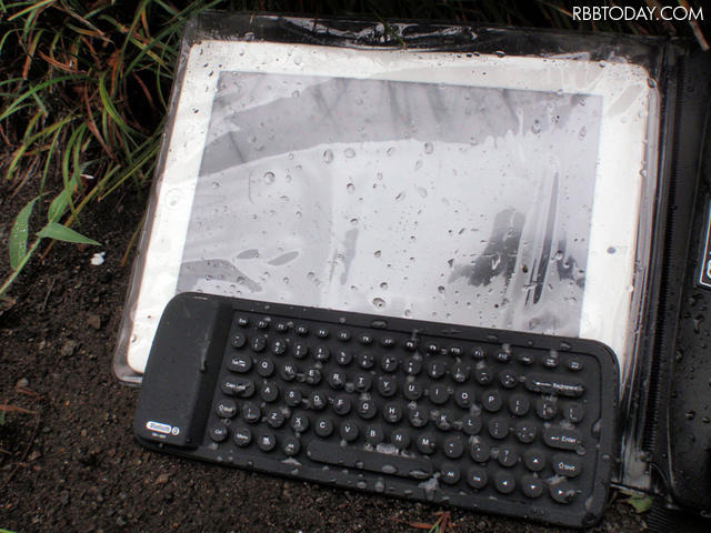 「iPad防水ケース 200-PDA029」