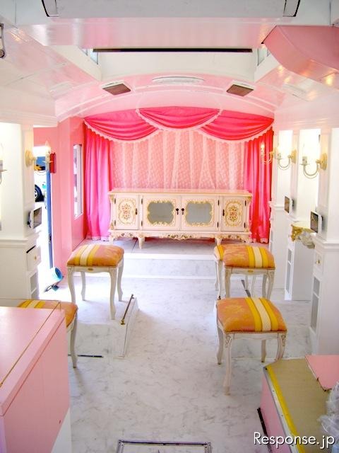 伊勢半ヒロインメイクバス