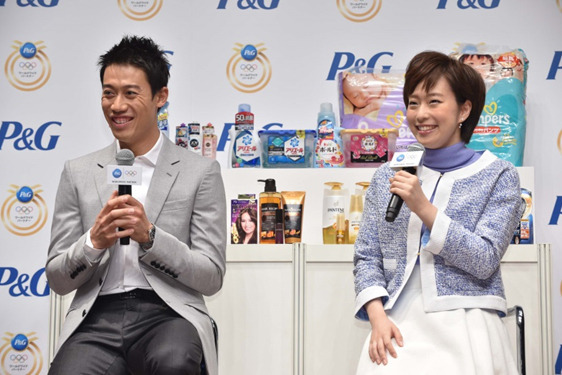 錦織圭と石川佳純、母への感謝を語る「ママの公式スポンサー」トークショー