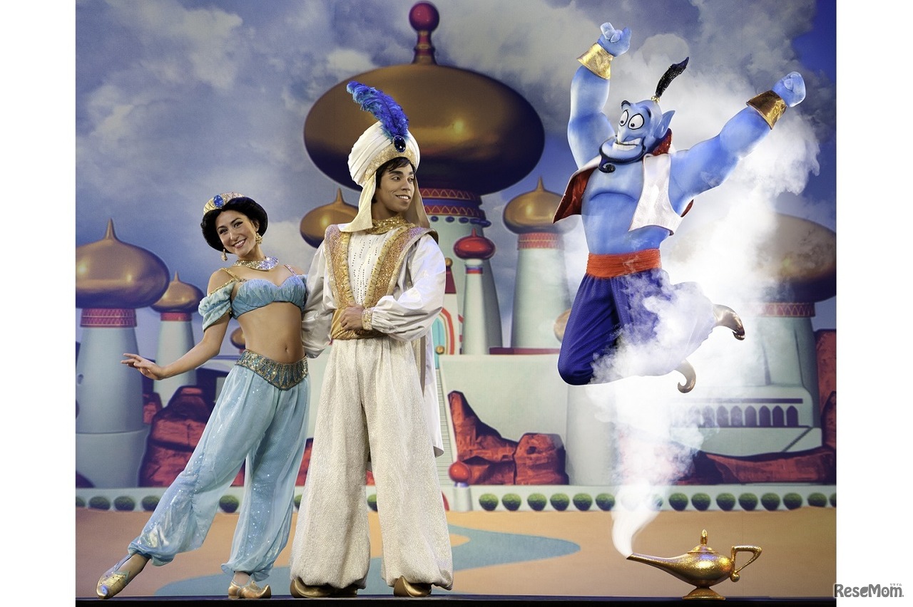 ディズニー・ライブ！　(c) Disney、(c) DisneyPixar