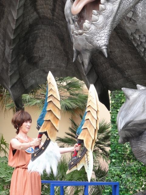 ユニバーサル・スタジオ・ジャパンにリオレウス希少種が襲来！「モンスターハンター・ザ・リアル」体験レポート  