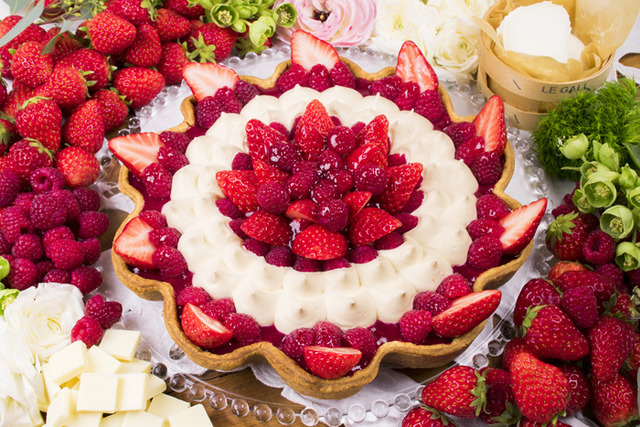 波型_ホワイトチョコとクリームチーズのスフレタルト