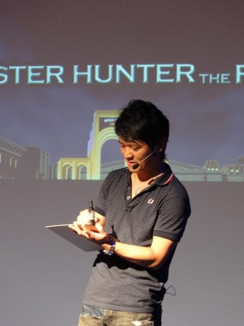 ユニバーサル・スタジオ・ジャパンにリオレウス希少種が襲来！「モンスターハンター・ザ・リアル」体験レポート  