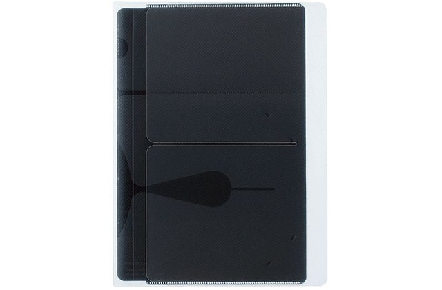 CDや写真を収容できるディスクケース付き（エンディングノート）