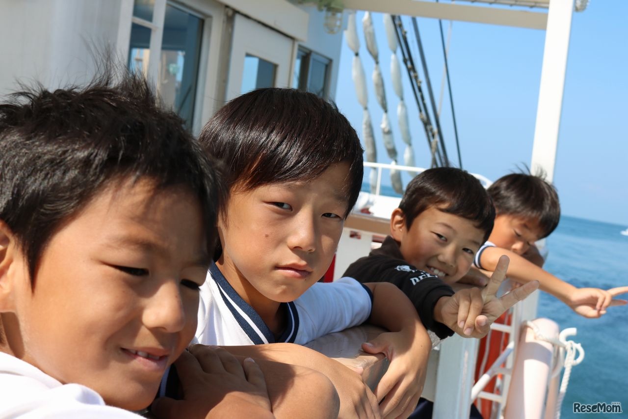 うずしおクルーズ