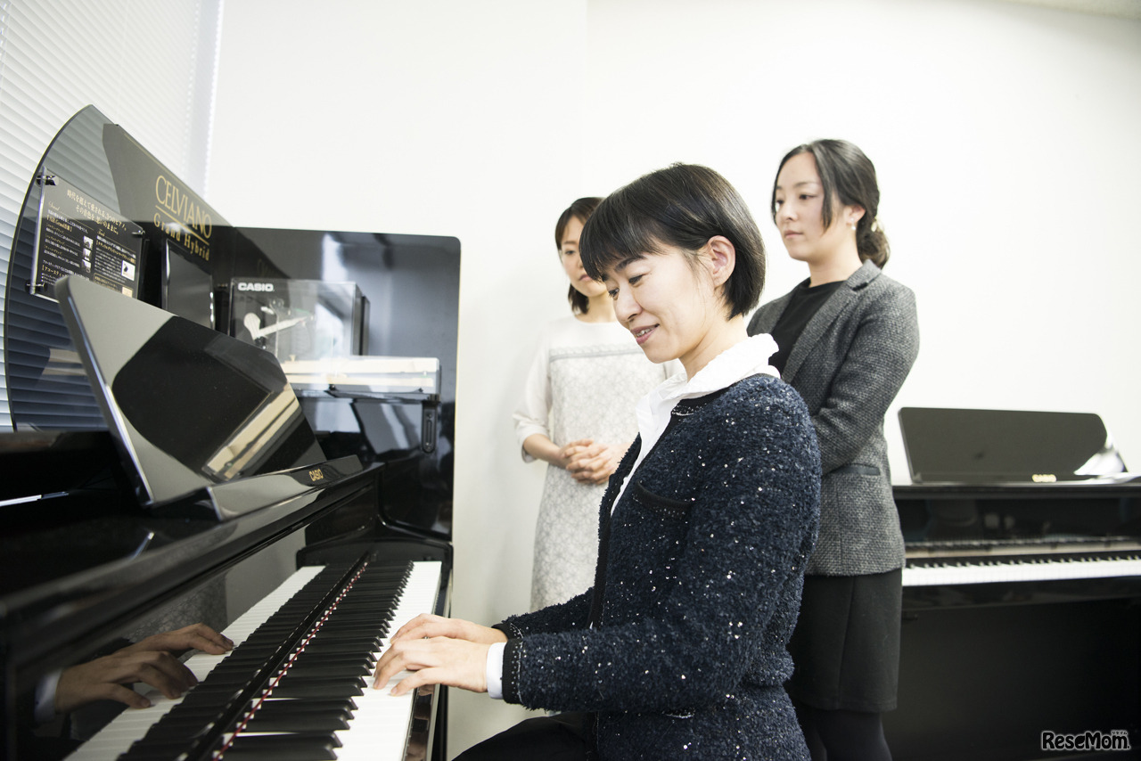 CELVIANO Grand Hybridを体験（撮影：平岩享）