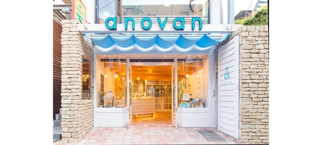 表参道の生ブッセ専門店「anovan（アノヴァン）」店舗外観