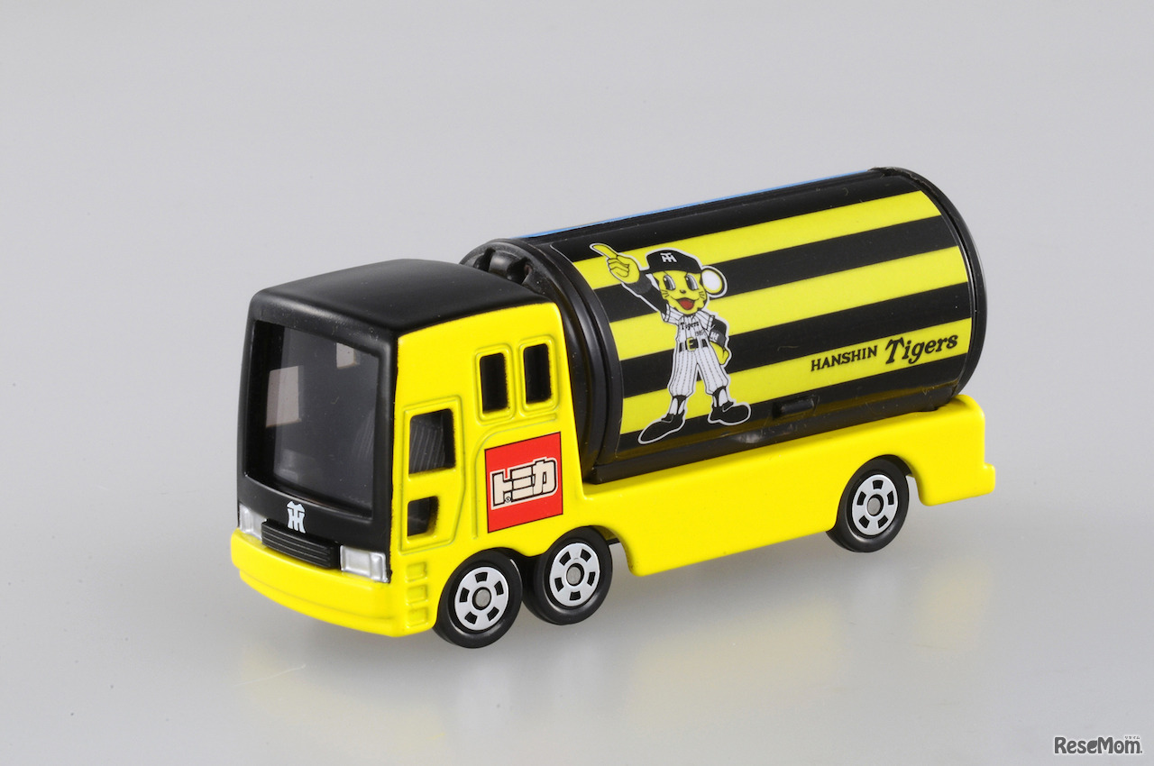 コラボトミカ「阪神タイガース×トミカ」