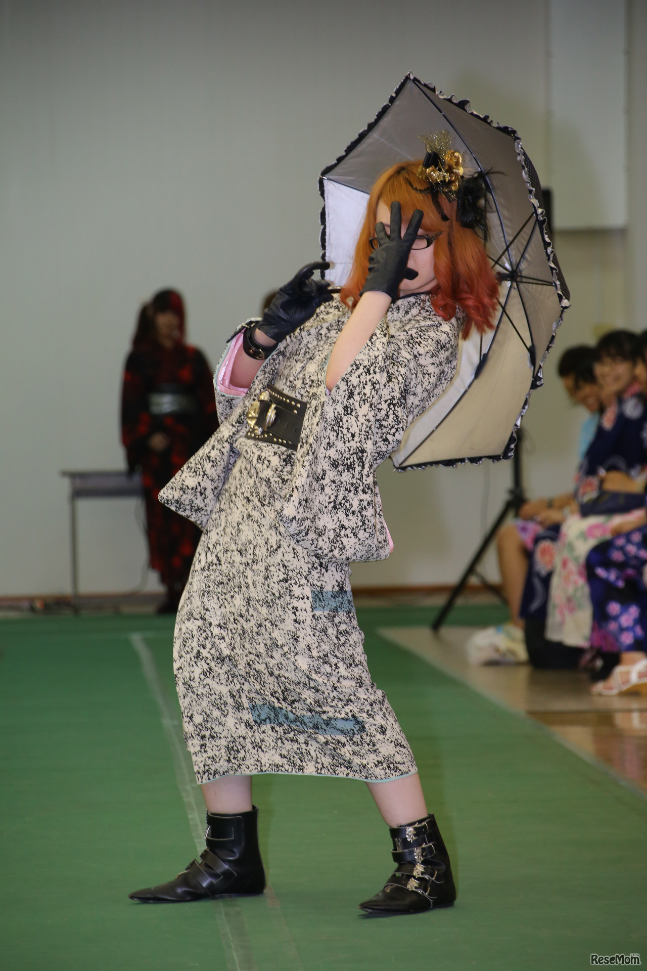 未来の着物（撮影：市原達也）