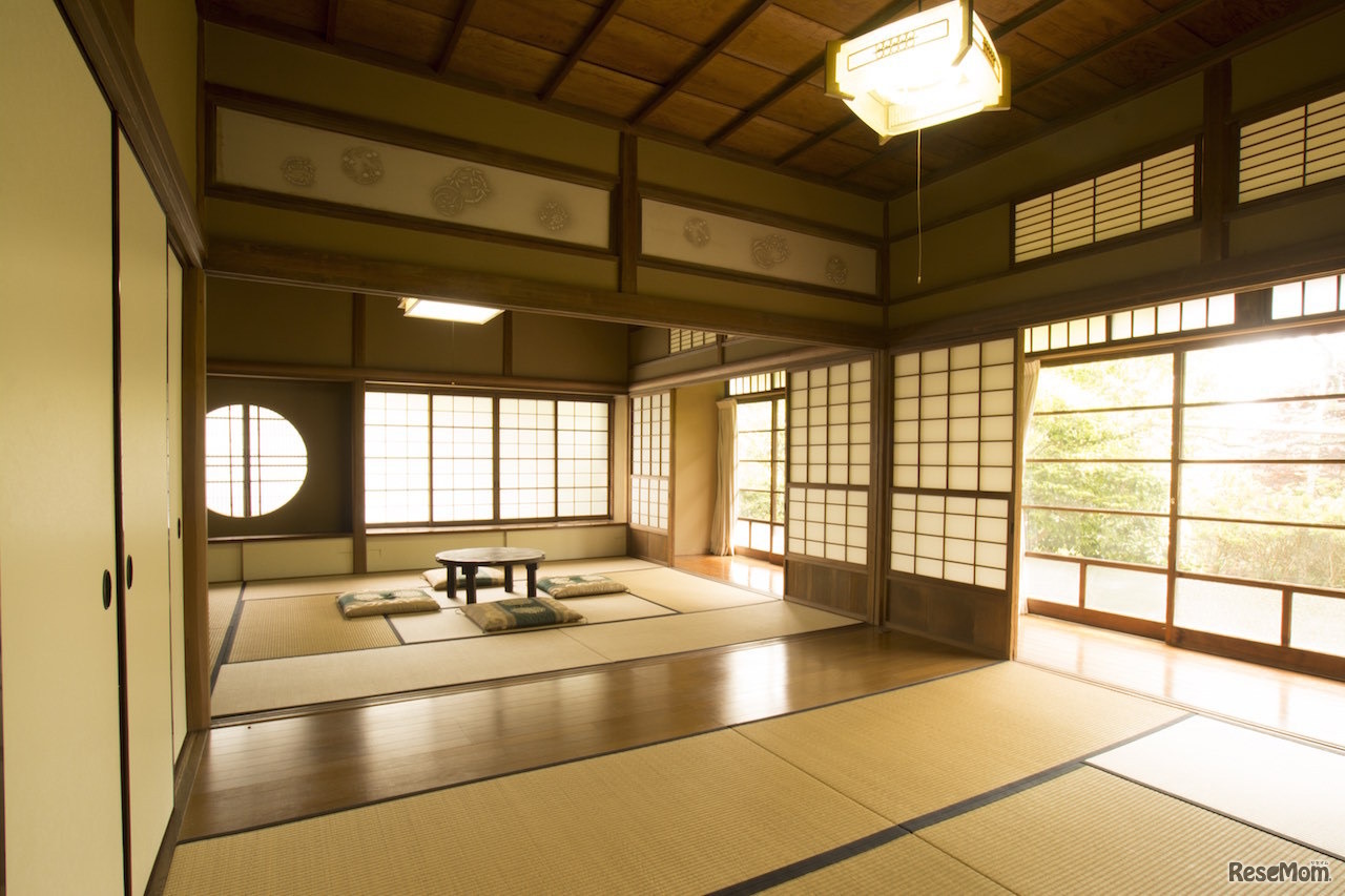 「鎌倉学び舎」古民家内のようす