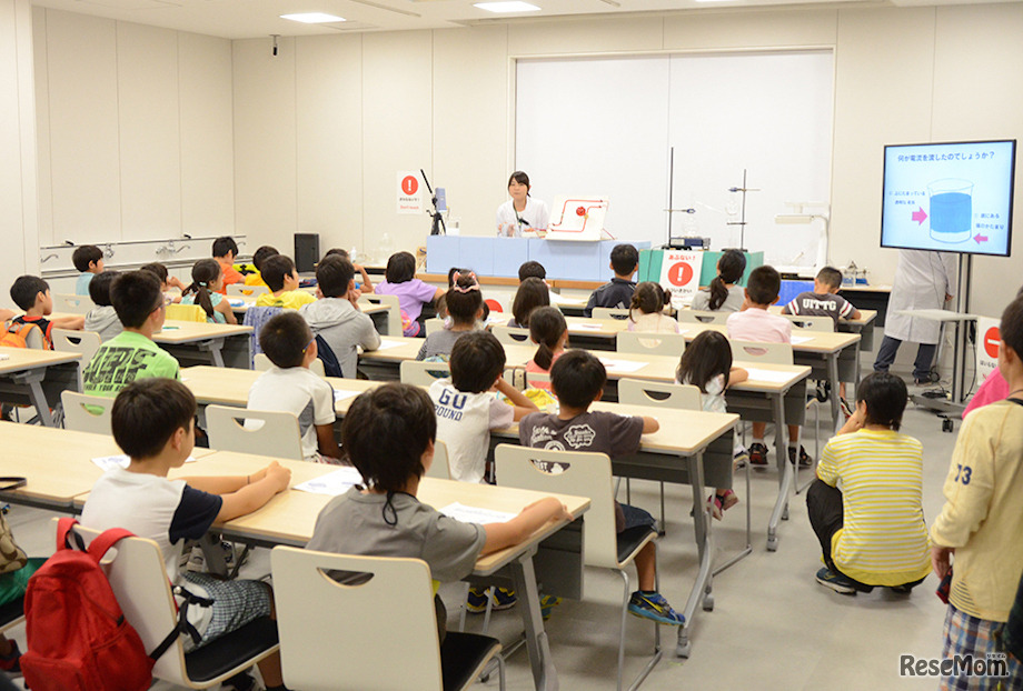 「塩の実験室」開催時のようす