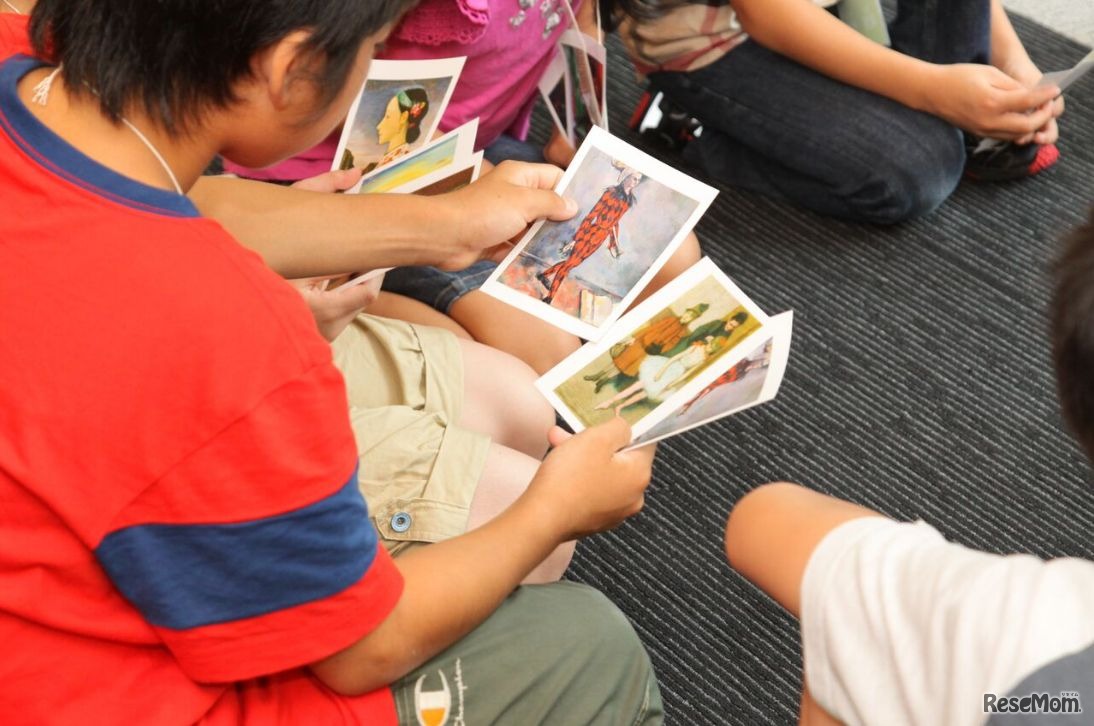 夏休み子ども美術鑑賞会のようす