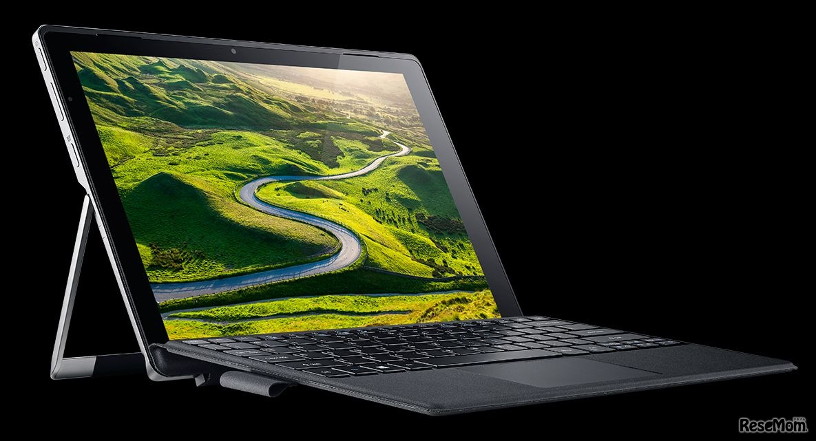 U字フレームのキックスタンドは最大165度まで角度調整が可能