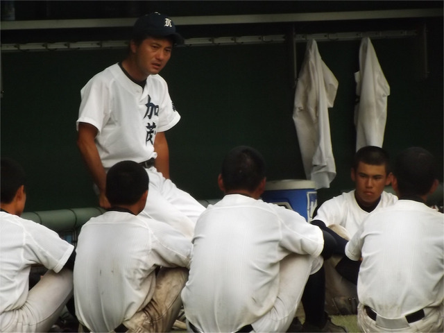 勝てる試合を勝てなかったことに、試合越せ厳しい表情の加茂・土井監督
