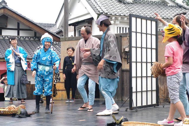 江戸ワンダーランド 日光江戸村が30周年を記念して「忍たま」とコラボ 福くんと夢ちゃんがイベントを体験