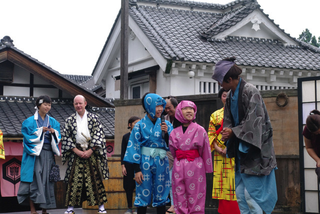 江戸ワンダーランド 日光江戸村が30周年を記念して「忍たま」とコラボ 福くんと夢ちゃんがイベントを体験