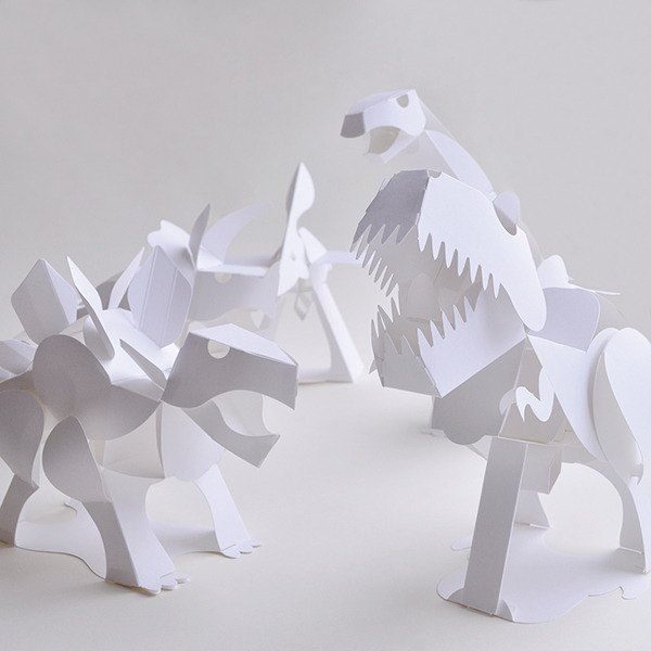 恐竜ペーパークラフト