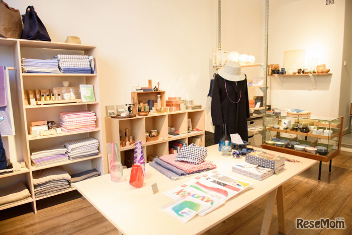 ヘルシンキきってのおしゃれ地区、デザイン・ディストリクトにあるデザインショップCommonを夫婦で運営（撮影：松永光希）