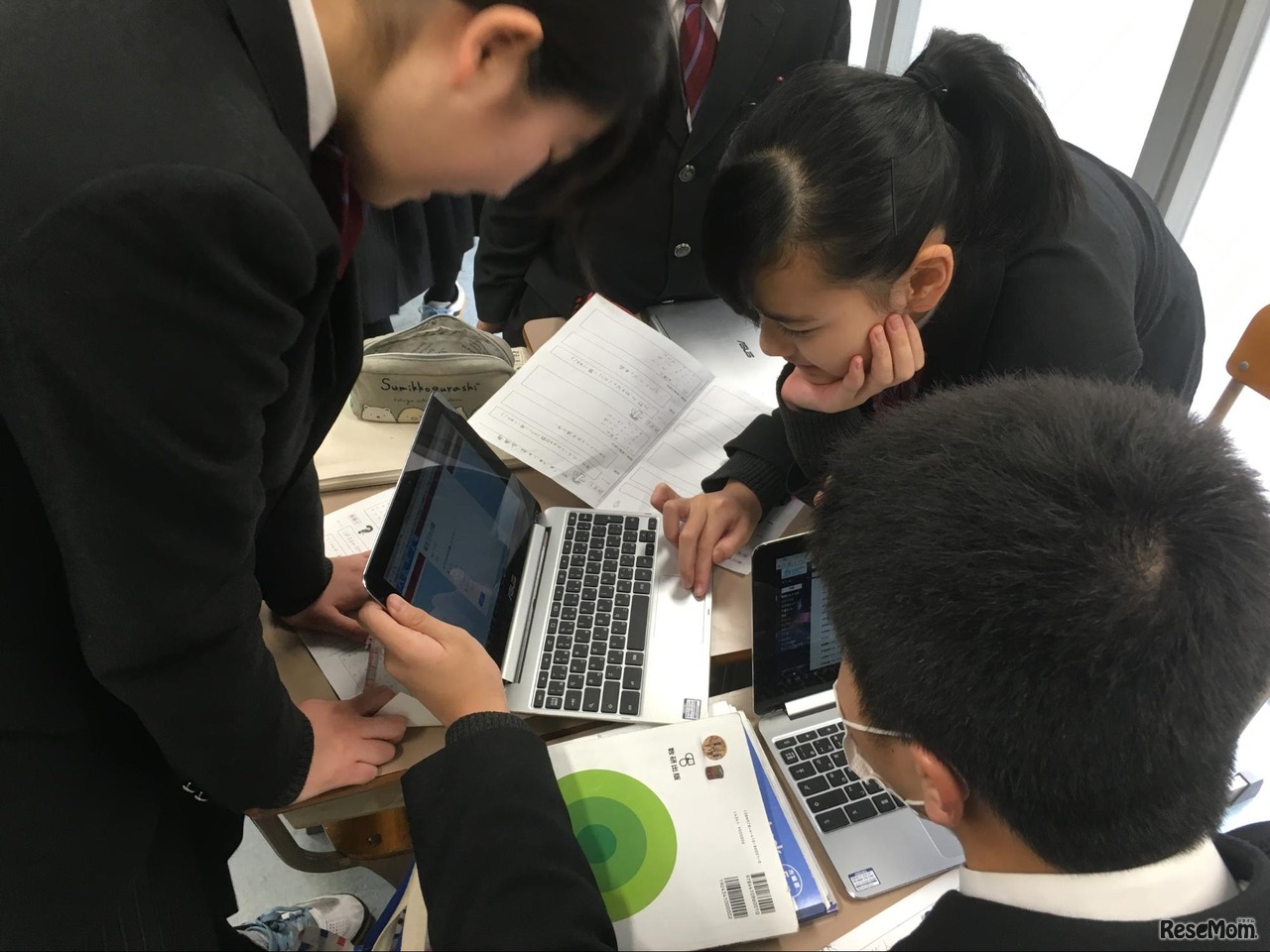 郁文館夢学園の授業のようす