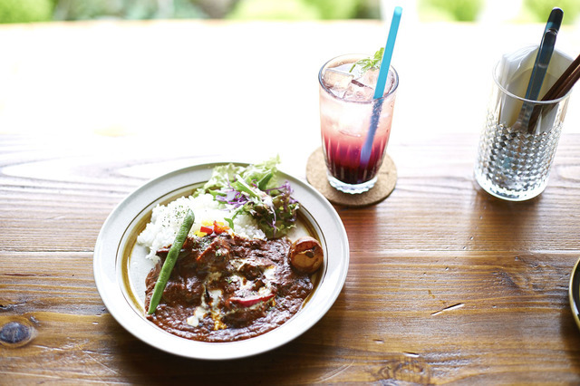 湘南日帰り旅。秘密にしておきたい！湘南の家具屋のカレー屋さん「カレーと家具。sii house」