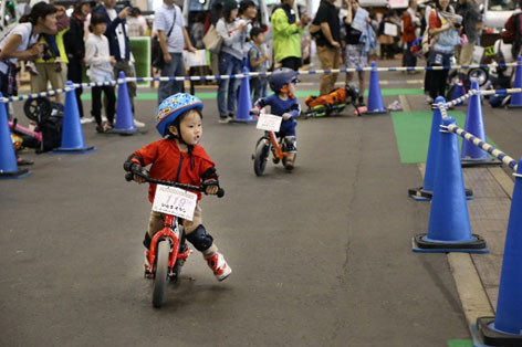 親子で楽しめる「名古屋キャンピングカーフェア」10月開催