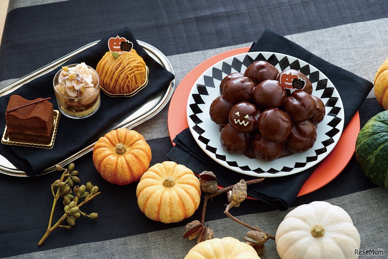 ハロウィンパーティのテーブルセッティングイメージ