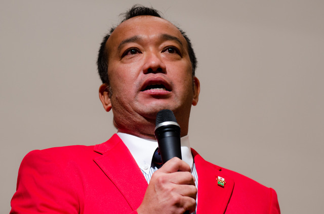 東洋大学陸上競技部短距離部門の土江寛裕コーチ（2016年10月3日）