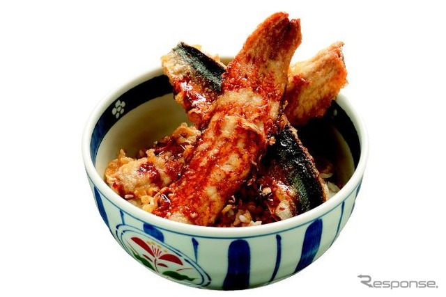 19 貝屋の台所 山盛りさんま天丼