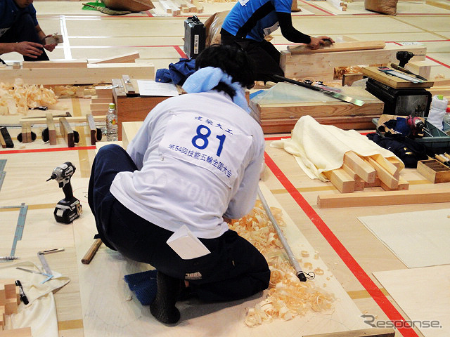 技能五輪全国大会（10月21～24日）　「建築大工」競技